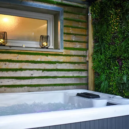 In Jacuzzi Privé Jardin * Escalquens